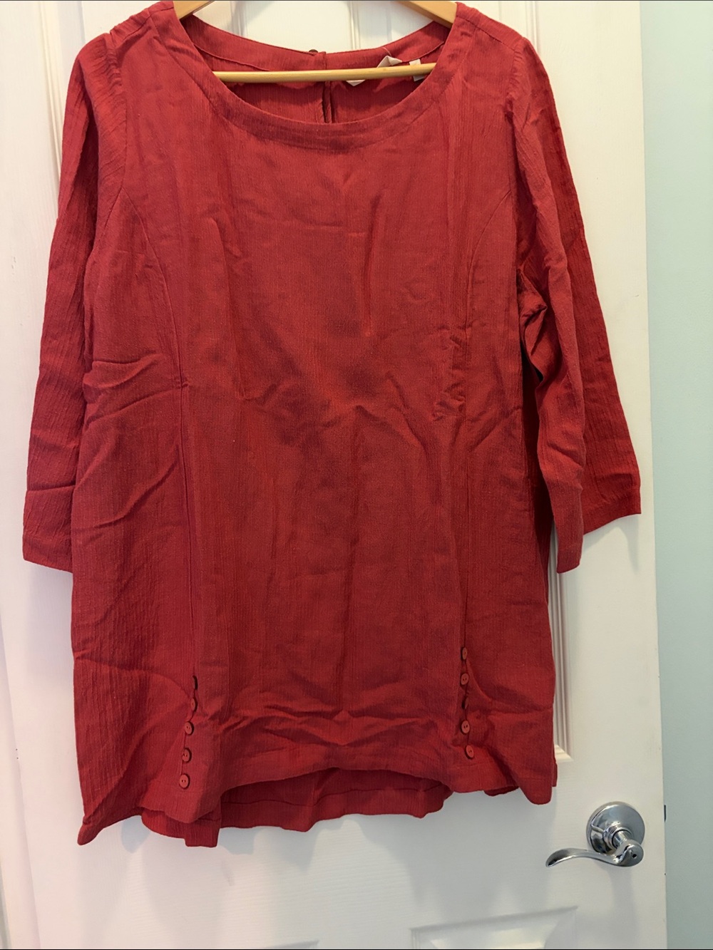 Soft Surroundings Rust Red Scoop-Neck Tunic with Hem Button Detail